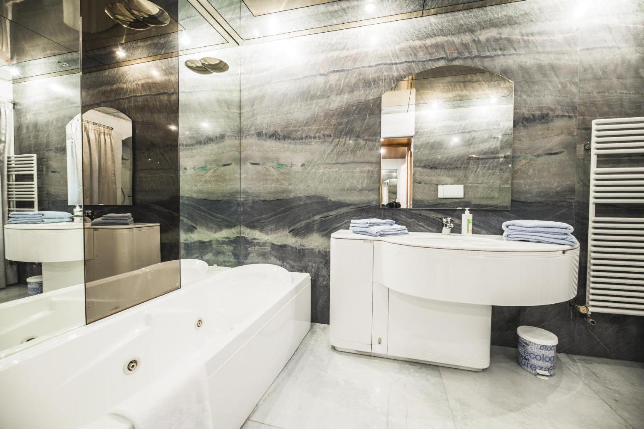 Apartments Villa Venezia Luxury أورتيسايْ المظهر الخارجي الصورة